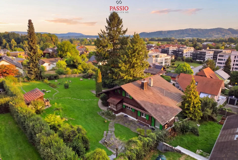Chalet di 6,5 locali - Charme tradizionale incontra comfort moderno – foto 2 di 13