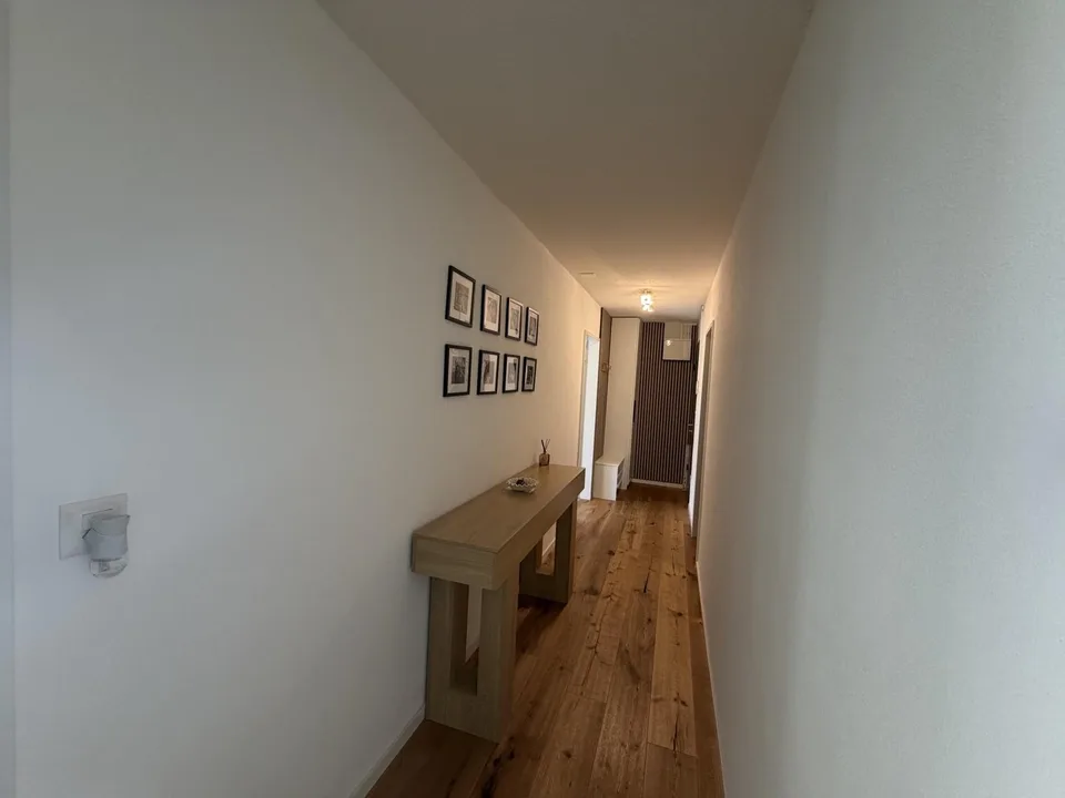 Appartamento 3.5 locali accogliente completamente ristrutturato ad Avenches – foto 5 di 10