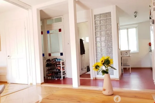 Sehr schöne helle 3.5 Zimmer Wohnung – Foto 6 von 25