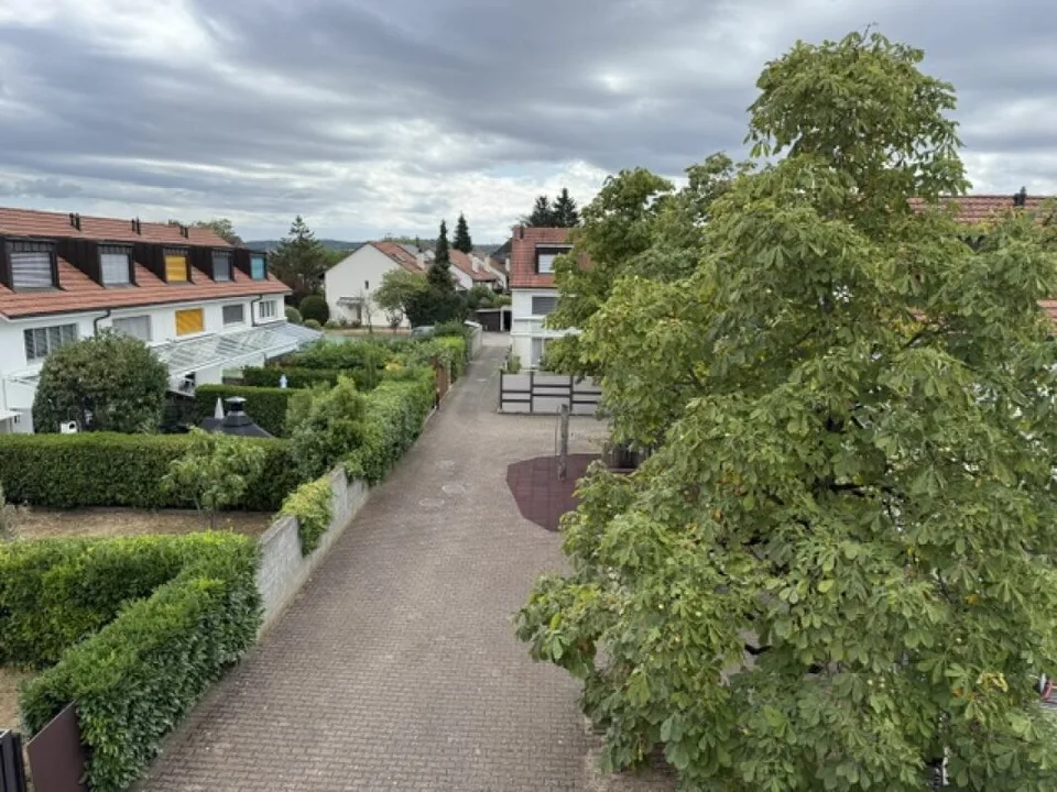 Grosszügiges Eckeinfamilienhaus mit 160m2 Wohnfläche. – Foto 12 von 17