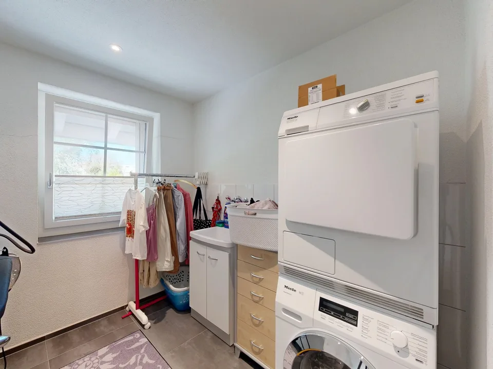 Esclusiva casa unifamiliare di 4,5 locali in una posizione tranquilla – foto 16 di 19