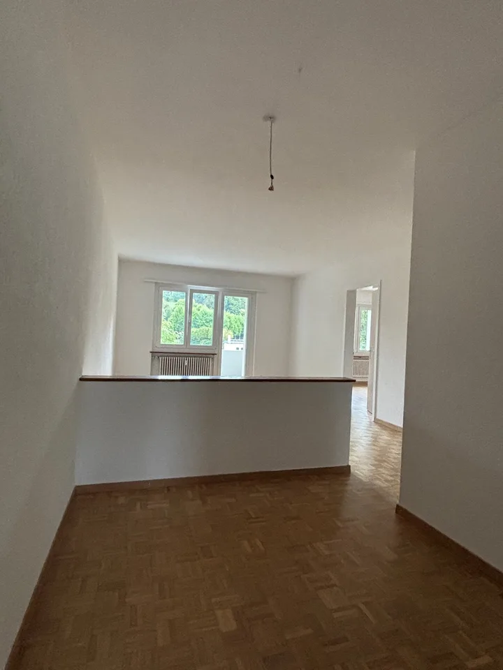Wohnen mit Aussicht: Helle Wohnung mit Blick auf die Aare und Felsenau – Foto 4 von 10