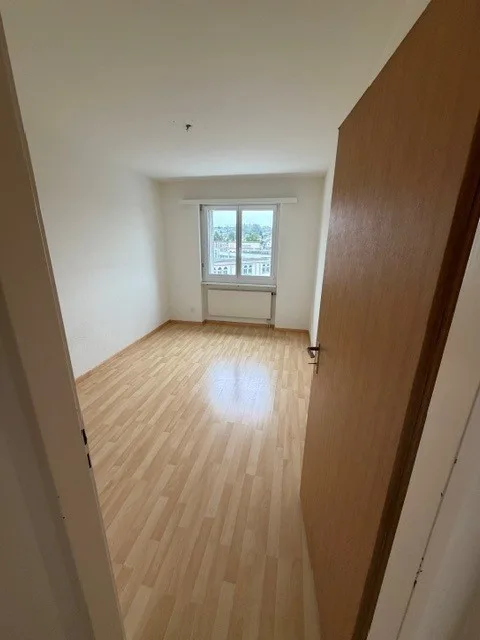 Appartement 3 pièces, 8632 Tann