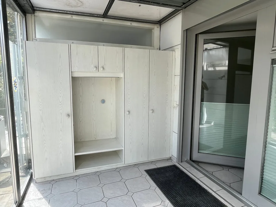5.5 Zimmer-Reiheneinfamilienhaus mit Wintergarten, 2 Balkonen und 2 Garagenboxen. – Foto 5 von 29