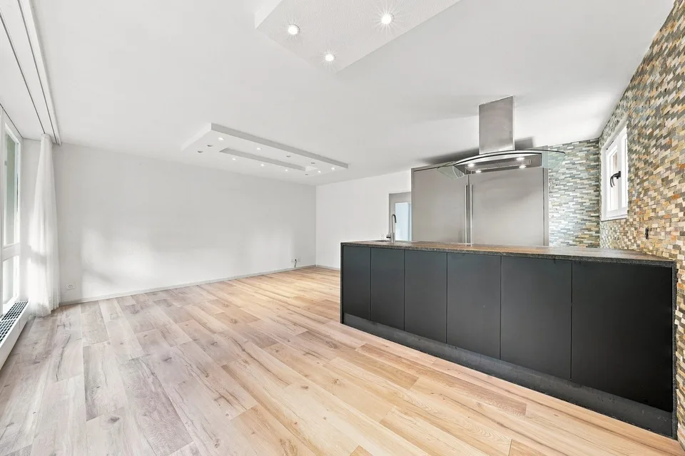 Modern living quality with hobby room – photo 3 of 11