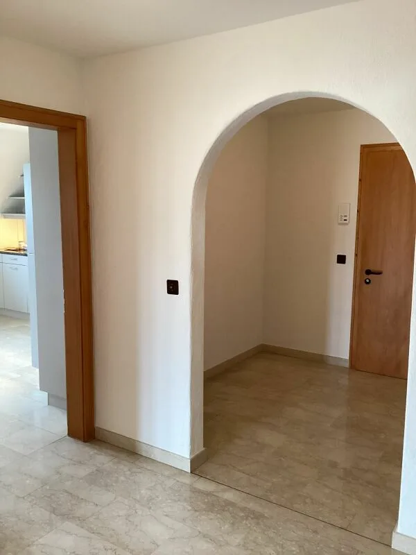 Attractive & Exclusive 6.5-Room Apartment in the Old Town