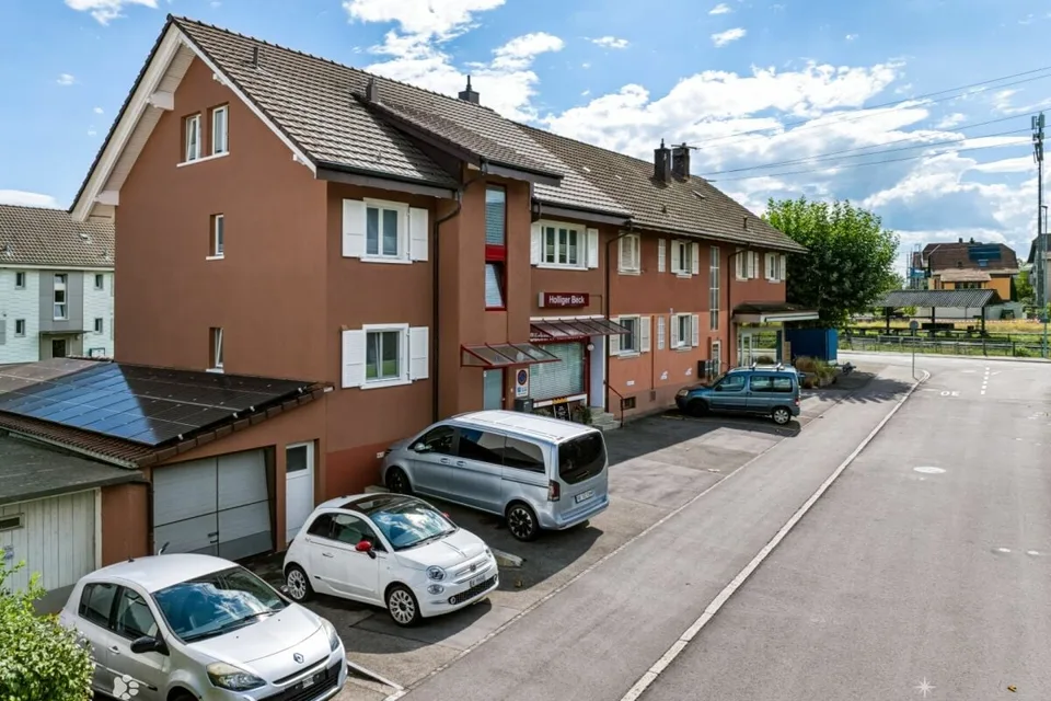 Attraktives Wohn- und Geschäftshaus im Möösliquartier – Foto 2 von 21