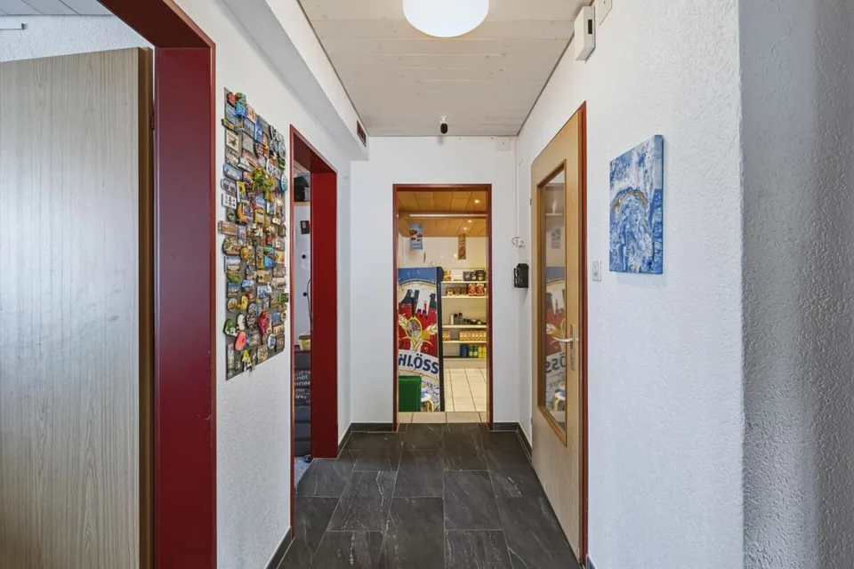 Attraktives Wohn- und Geschäftshaus im Möösliquartier – Foto 8 von 21