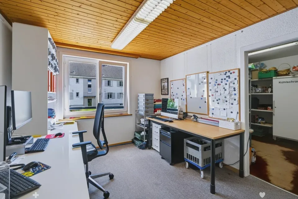 Attraktives Wohn- und Geschäftshaus im Möösliquartier – Foto 7 von 21