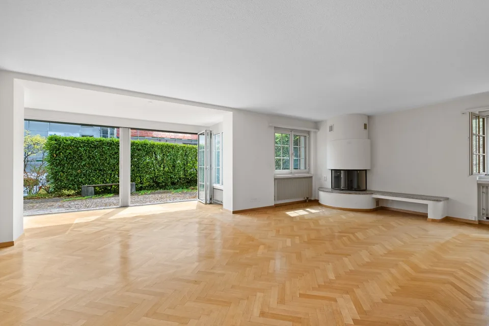 Maisonette di 5 locali con giardino (130m2) in una posizione tranquilla vicino al centro della città di Baar – foto 3 di 7