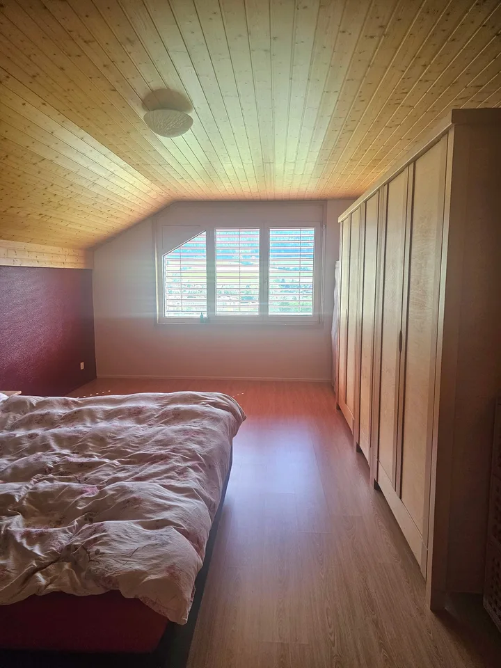 Entre nature et confort : belle maison de 200 m² à Couvet – photo 12 sur 18