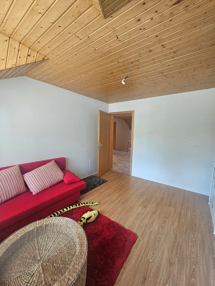 Entre nature et confort : belle maison de 200 m² à Couvet – photo 14 sur 18
