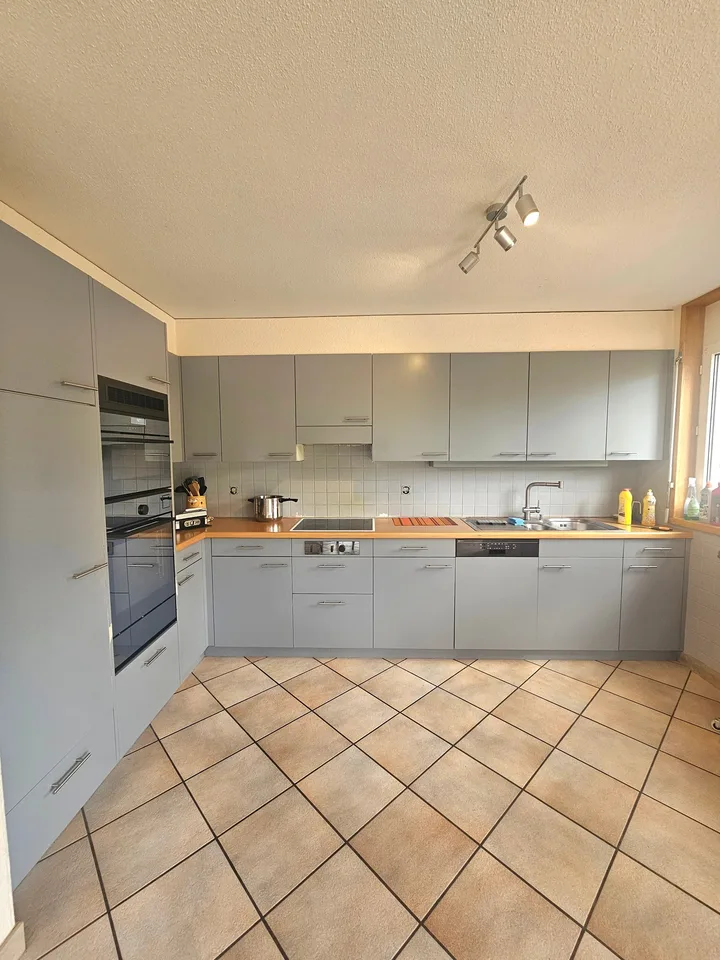 Entre nature et confort : belle maison de 200 m² à Couvet – photo 5 sur 18