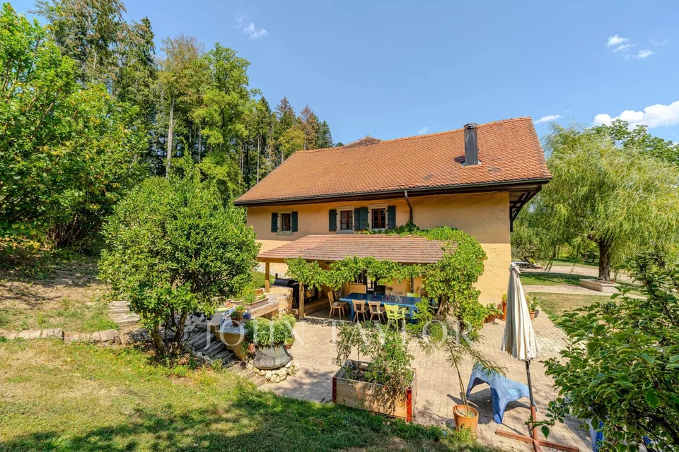 Una fattoria di 370m2 abitabili con piscina – foto 16 di 26