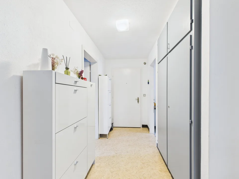 3½-Zimmerwohnung mit grossem Gartensitzplatz – Wohnen direkt an der Aare – Foto 4 von 18