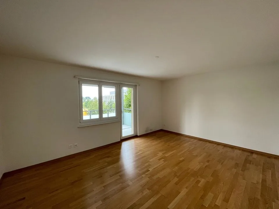 Appartement situé au centre avec grand balcon et vue