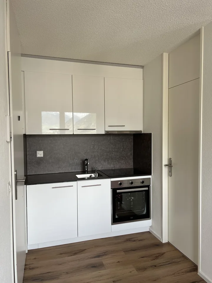Sofort Nachmieter gesucht - Helles 1.5-Zimmer Studio Visp