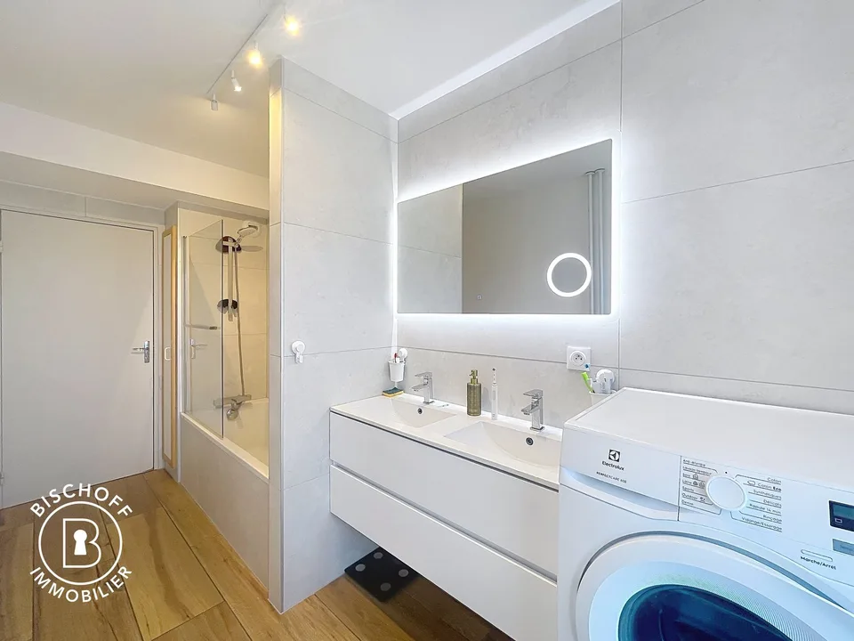 Spacieux appartement de 5 pièces avec balcon et vue agréable – Mulhouse – foto 9 di 17