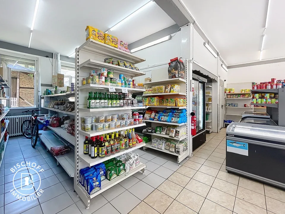 Spazio commerciale in vendita – Negozio attrezzato a Saint-Louis (68300) – foto 7 di 12