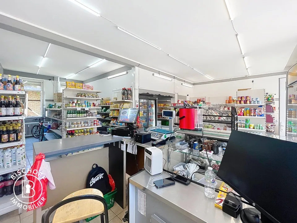 Spazio commerciale in vendita – Negozio attrezzato a Saint-Louis (68300) – foto 8 di 12