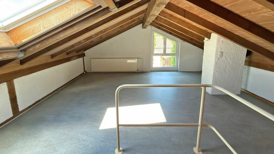 26-321 Incantevole casa unifamiliare di 5,5 locali con potenziale – foto 9 di 10