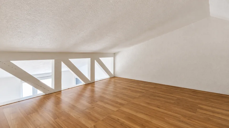Espace commercial rénové avec 36 m² & 2 places de parking extérieures – photo 6 sur 10