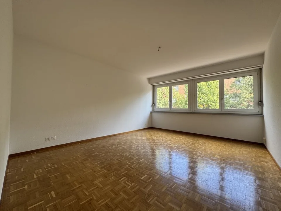 Renovierte 2.5-Zimmerwohnung im Seefeld – Foto 5 von 6