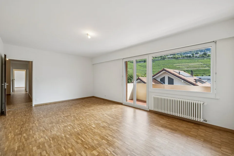 Appartamento di 3 locali completamente ristrutturato a Clarens – foto 2 di 10