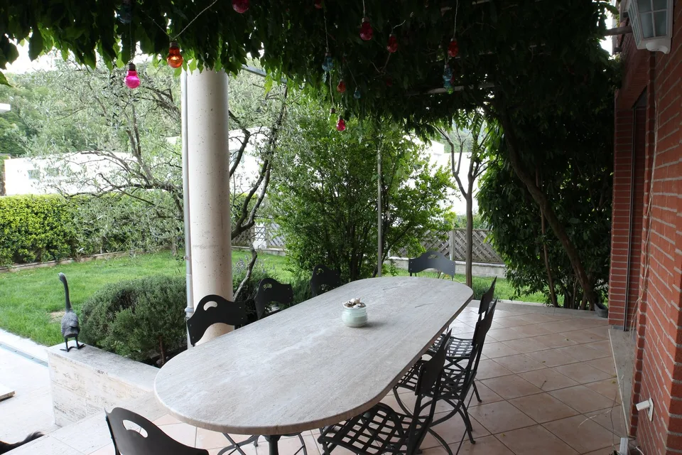 Caslano – Villa moderne avec piscine, jardin et studio indépendant – photo 27 sur 28