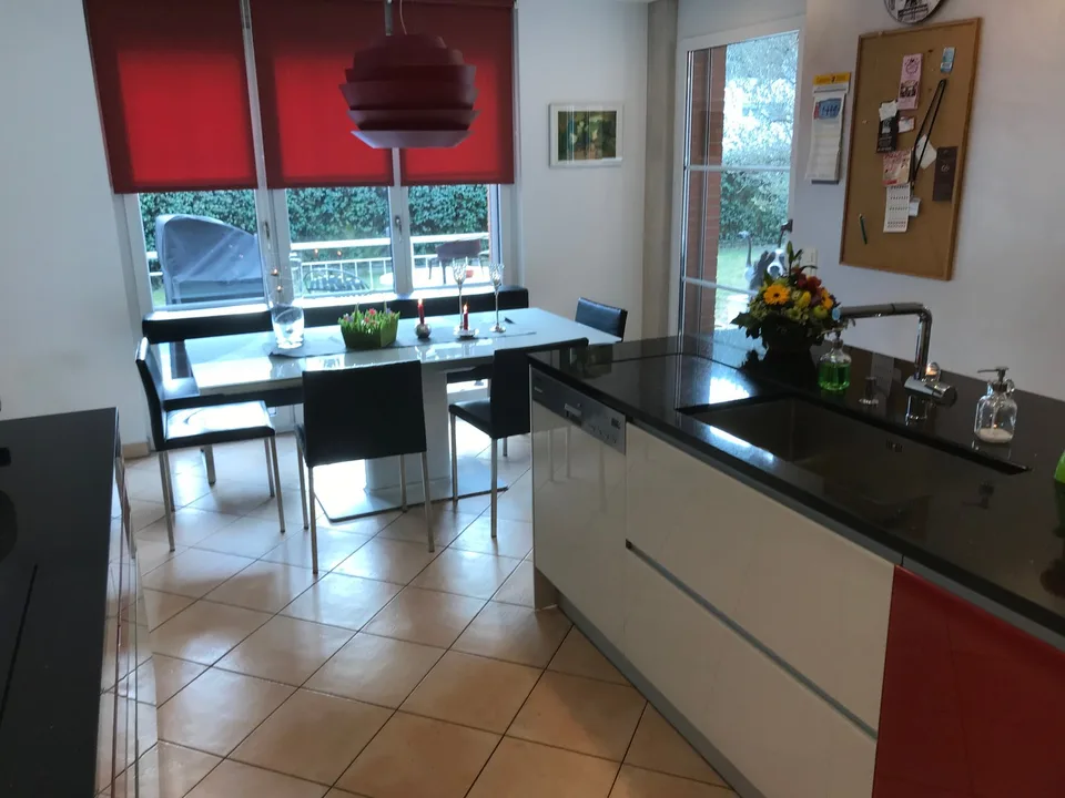 Caslano – Villa moderne avec piscine, jardin et studio indépendant – photo 15 sur 28