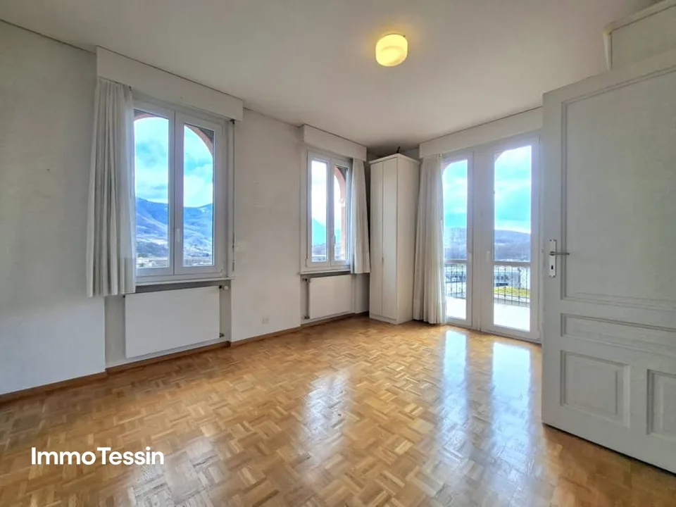Rareté : Maison Liberty unique avec vue imprenable, grand jardin et garage dans un lieu calme – photo 10 sur 13
