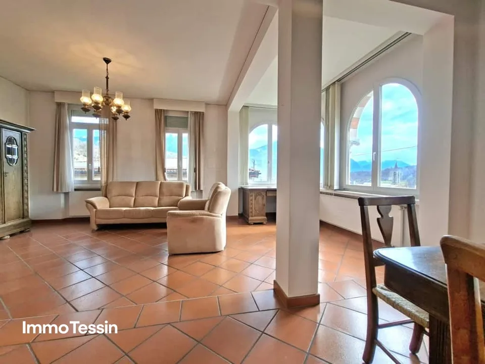 Rareté : Maison Liberty unique avec vue imprenable, grand jardin et garage dans un lieu calme – photo 6 sur 13