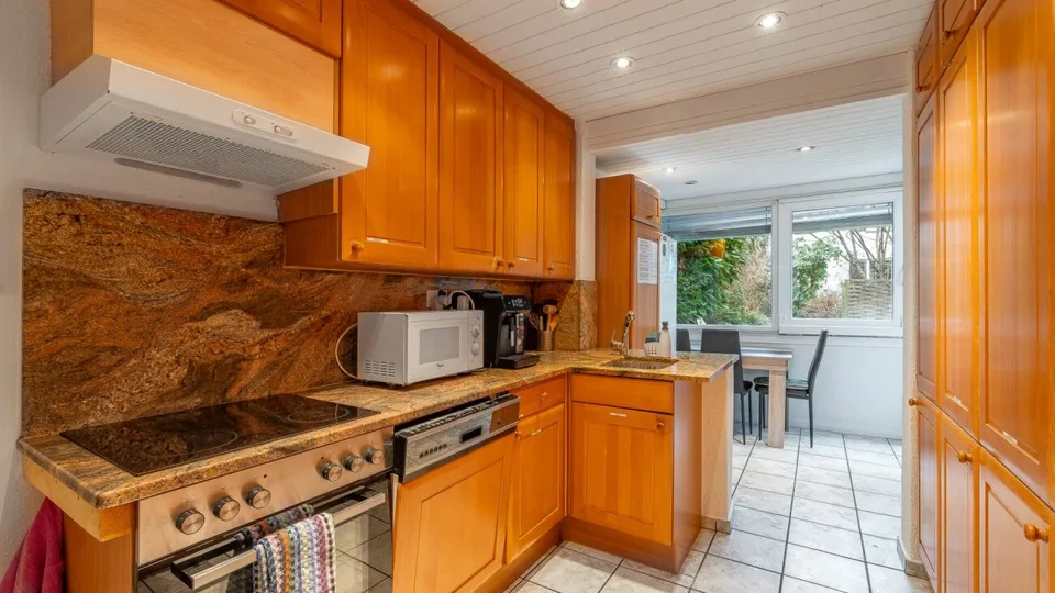 7 möblierte Zimmer, Garten und Ertrag in Baden – Foto 7 von 24