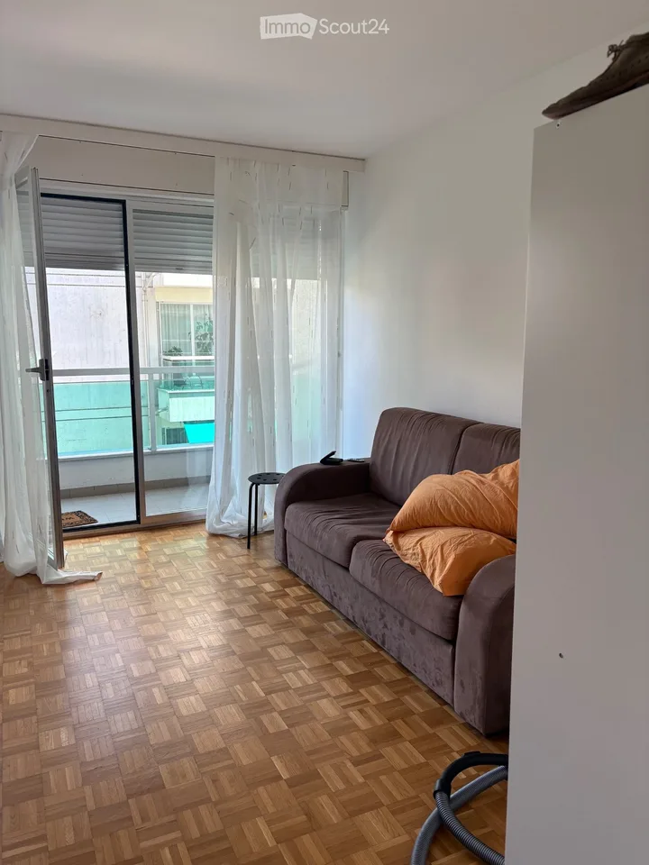 Gesucht: Einziehender für dieses Einzimmerapartment in Locarno – Foto 5 von 5
