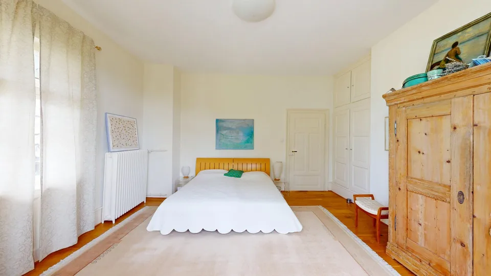 Dreamy country house villa with large garden, private driveway, and a view of the greenery – photo 11 of 12