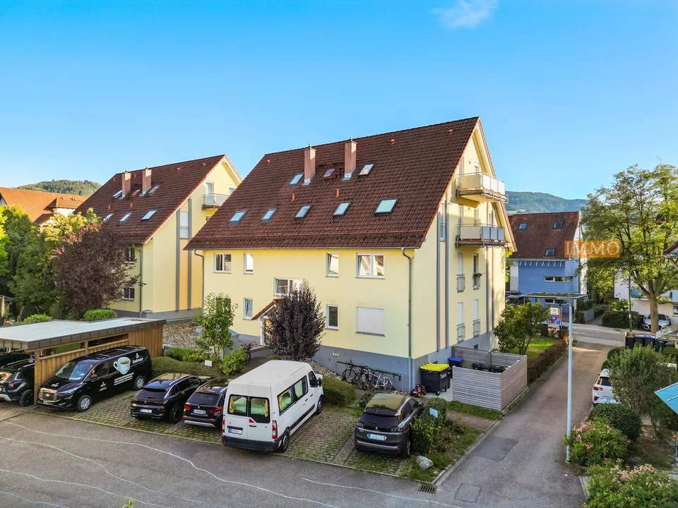 IMMORath.de - Zentrale 1-Zimmerwohnung mit Stellplatz in Kirchzarten – Foto 9 von 13