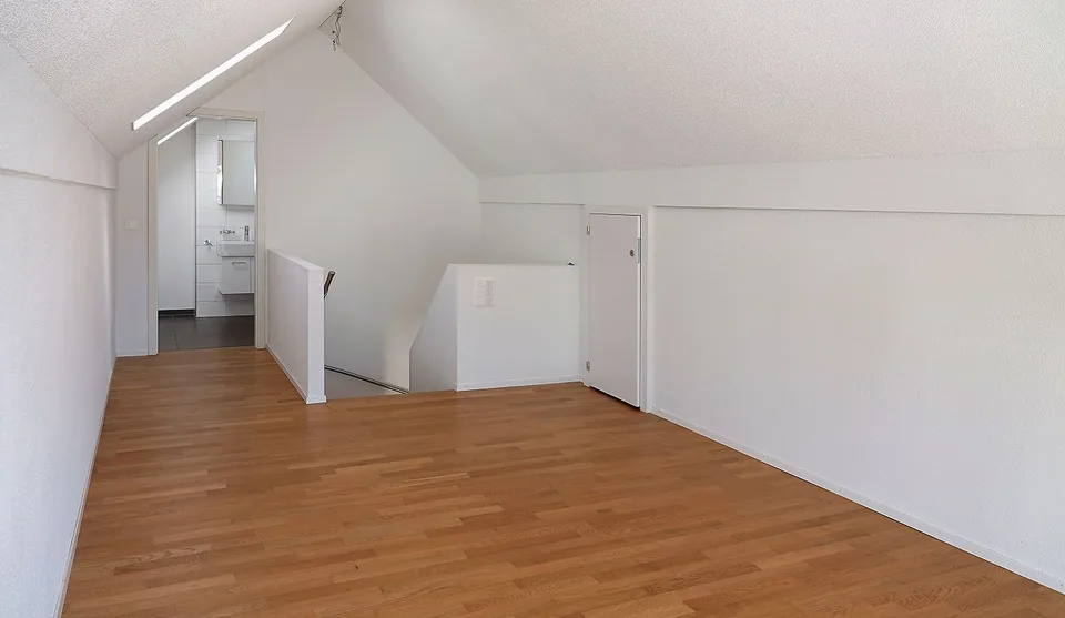 Stilvolle Maisonette-Dachwohnung – viel Raum, viel Licht und hoher Wohnkomfort! – Foto 15 von 23