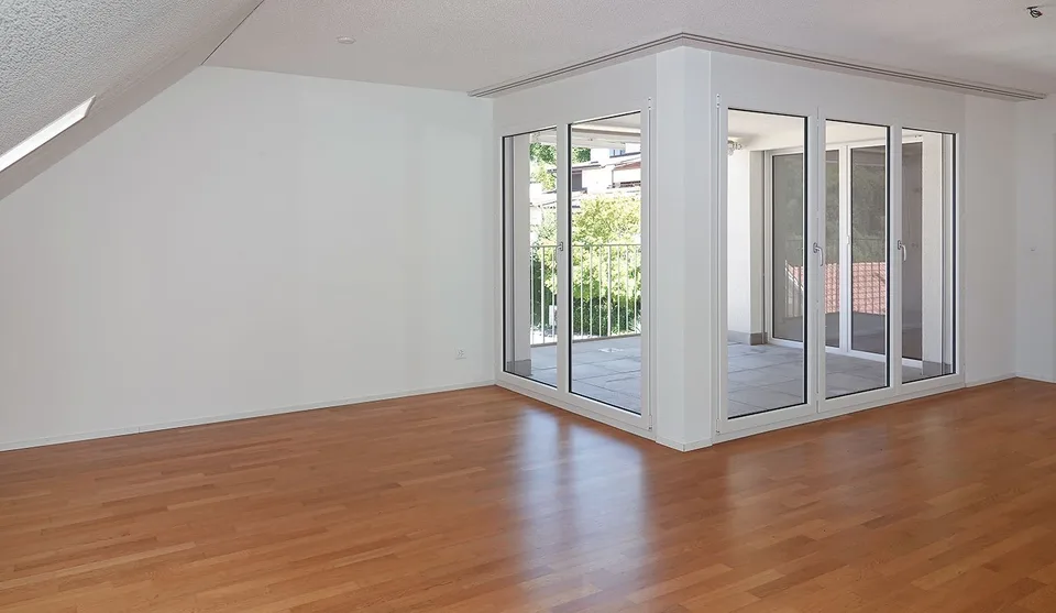 Stilvolle Maisonette-Dachwohnung – viel Raum, viel Licht und hoher Wohnkomfort! – Foto 7 von 23