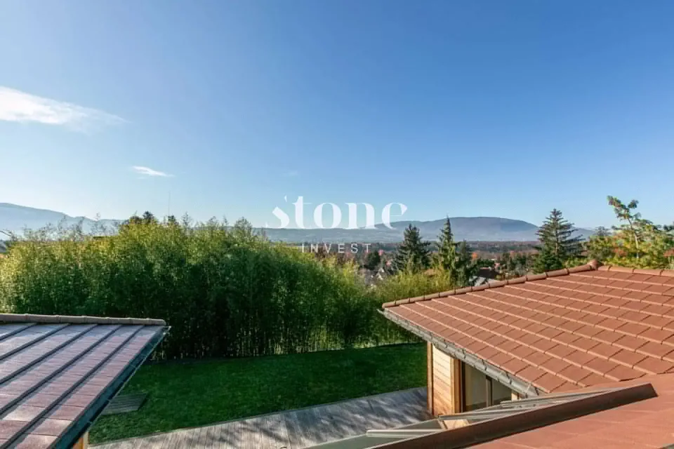 Villa d'architecte, proche frontière Suisse. – photo 7 sur 7
