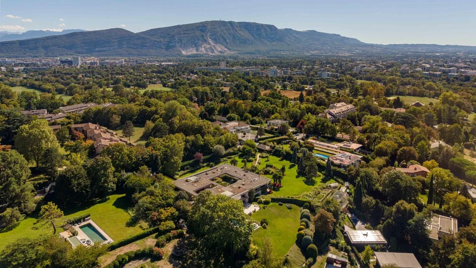 In esclusiva - Complesso immobiliare in un'oasi verde – foto 13 di 13