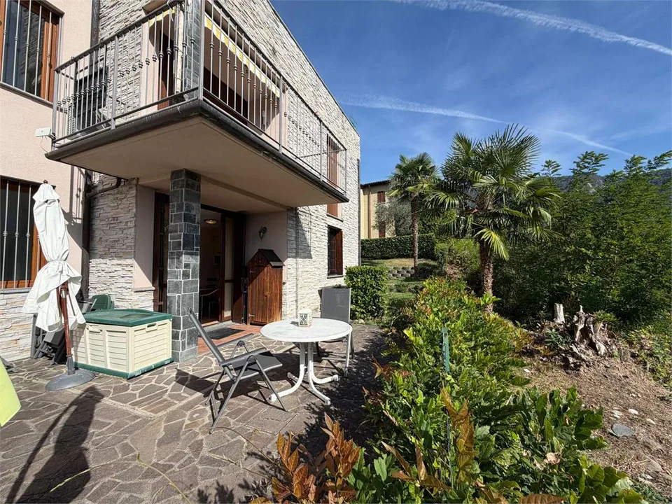 Splendido e curatissimo trilocale con giardino in una posizione tranqu – foto 9 di 13