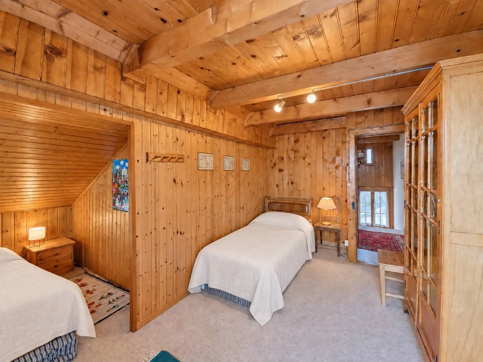 Häusliches Dorfhaus zur Renovierung im Herzen von Ovronnaz – Foto 6 von 10