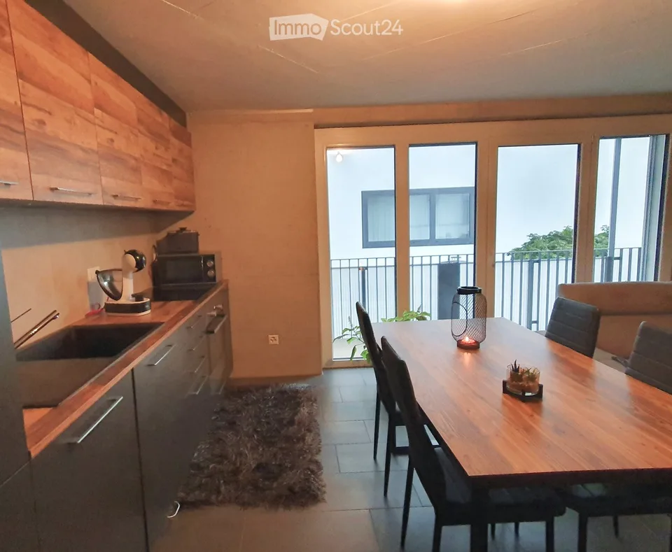 3-Zimmer-Wohnung, 60 m2 + Balkon 7 m2 – Foto 2 von 5
