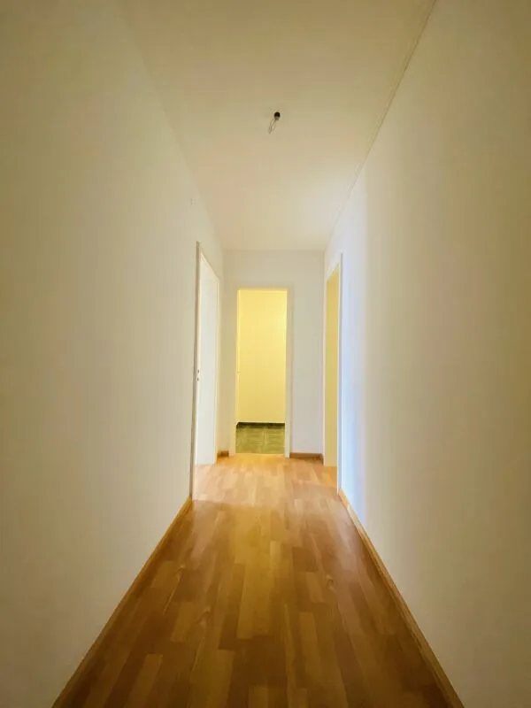 Gepflegte 1.5-Zimmerwohnung mit Lift und Balkon – Foto 5 von 5