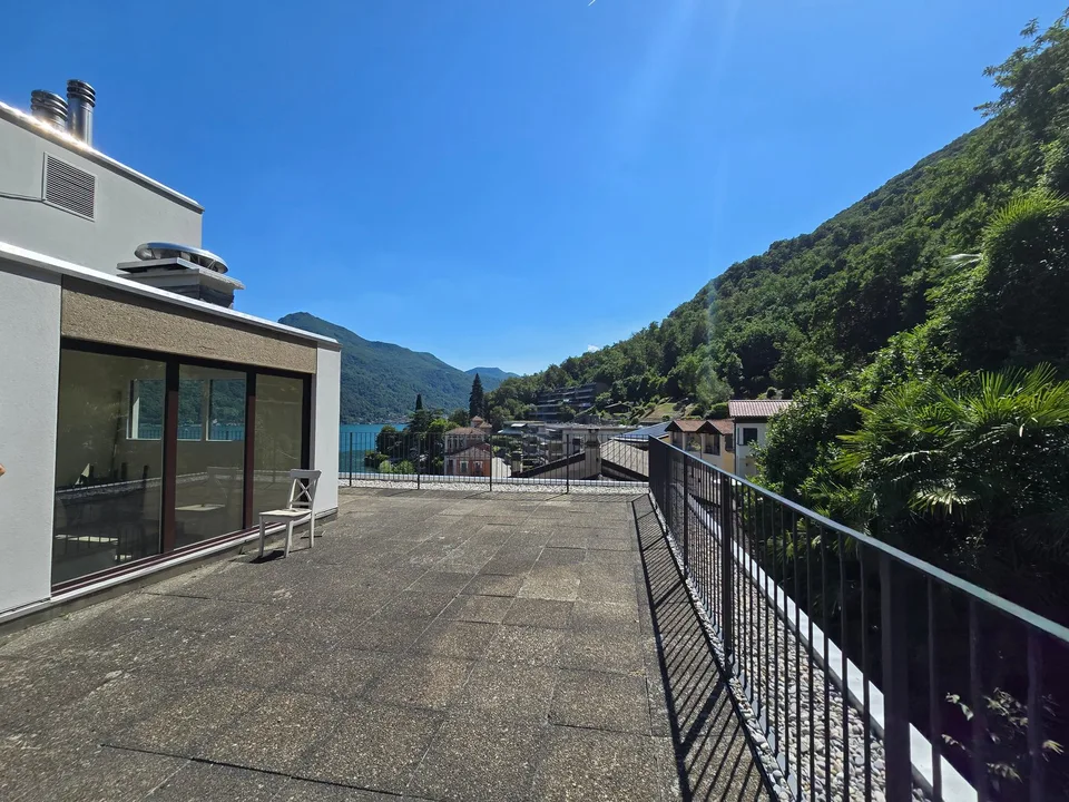 Helle 2,5-Zi. Wohnung mit Seeblick mit Terrasse und Parkplatz – Foto 20 von 23
