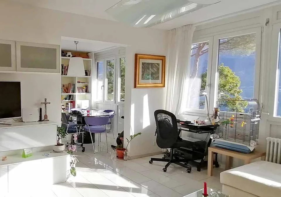 Helle 2,5-Zi. Wohnung mit Seeblick mit Terrasse und Parkplatz – Foto 13 von 23