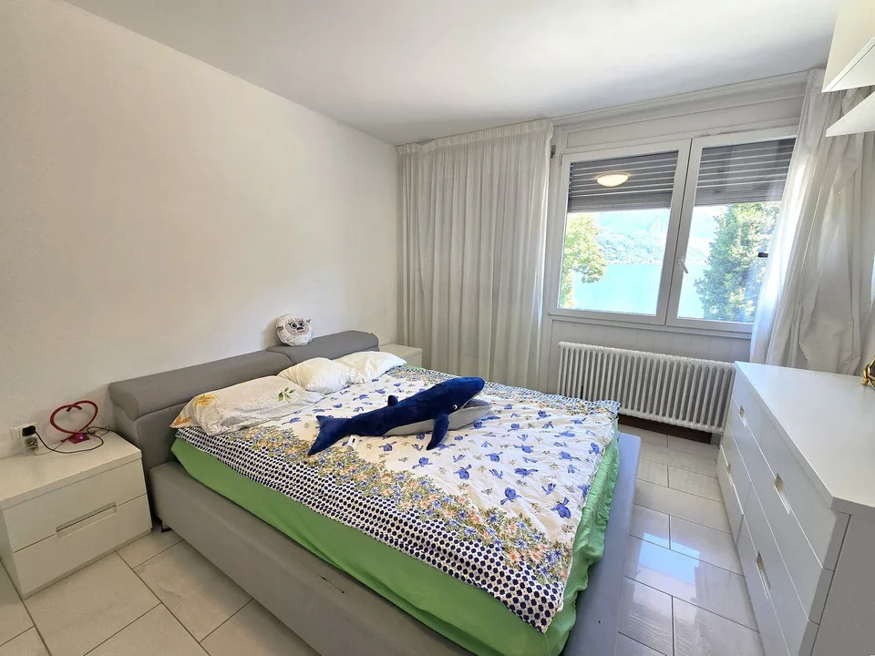 Helle 2,5-Zi. Wohnung mit Seeblick mit Terrasse und Parkplatz – Foto 11 von 23