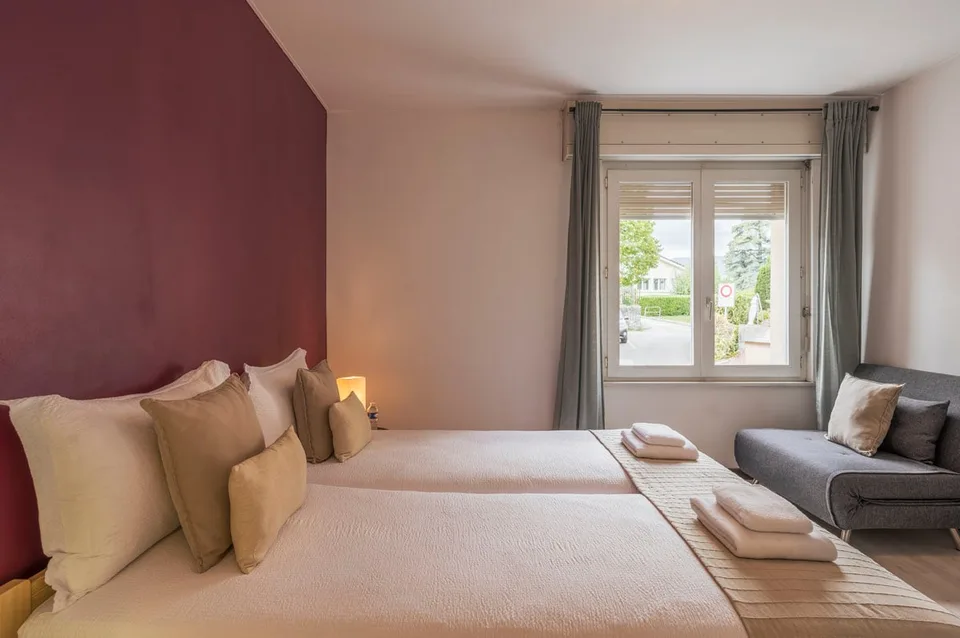 Chambre meublée 21 m² avec vue sur le lac, 4 km de Nyon, contrat de 6 mois – photo 2 sur 6