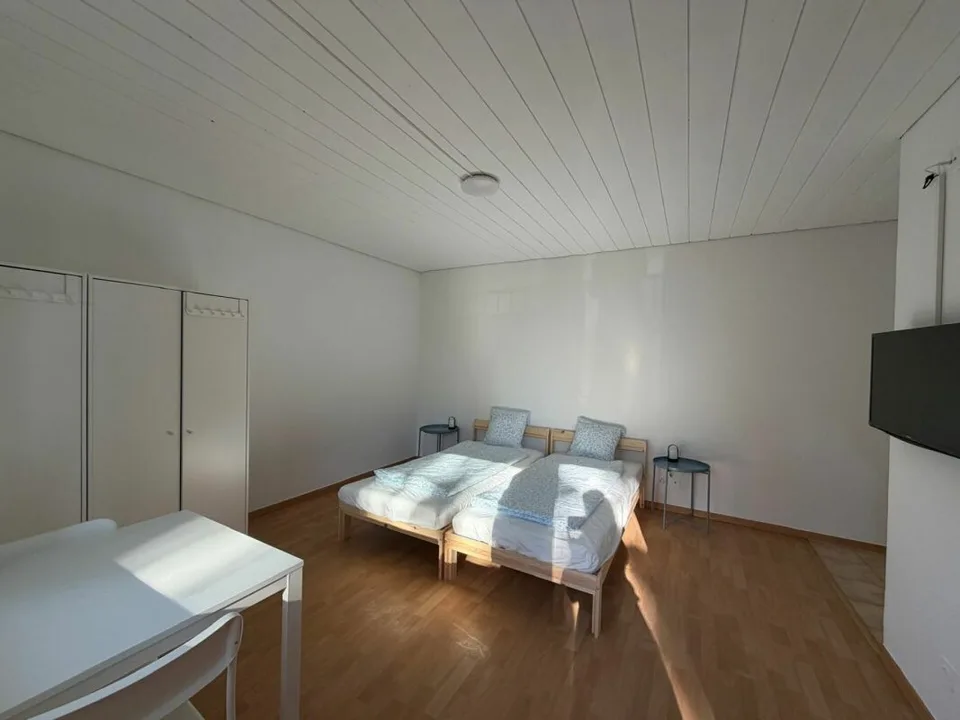 Studio meublé en centre-ville de Spreitenbach – photo 2 sur 14
