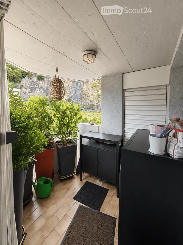 4,5 Zimmer renoviert mit zwei Balkonen – St-Léonard – Foto 14 von 14